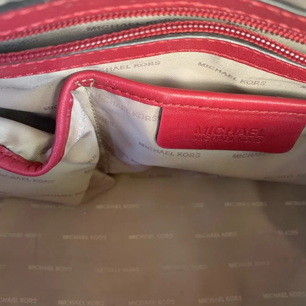 Michael Kors Mercer Medium Duffle Satchel Cherry Red/Tan Leather